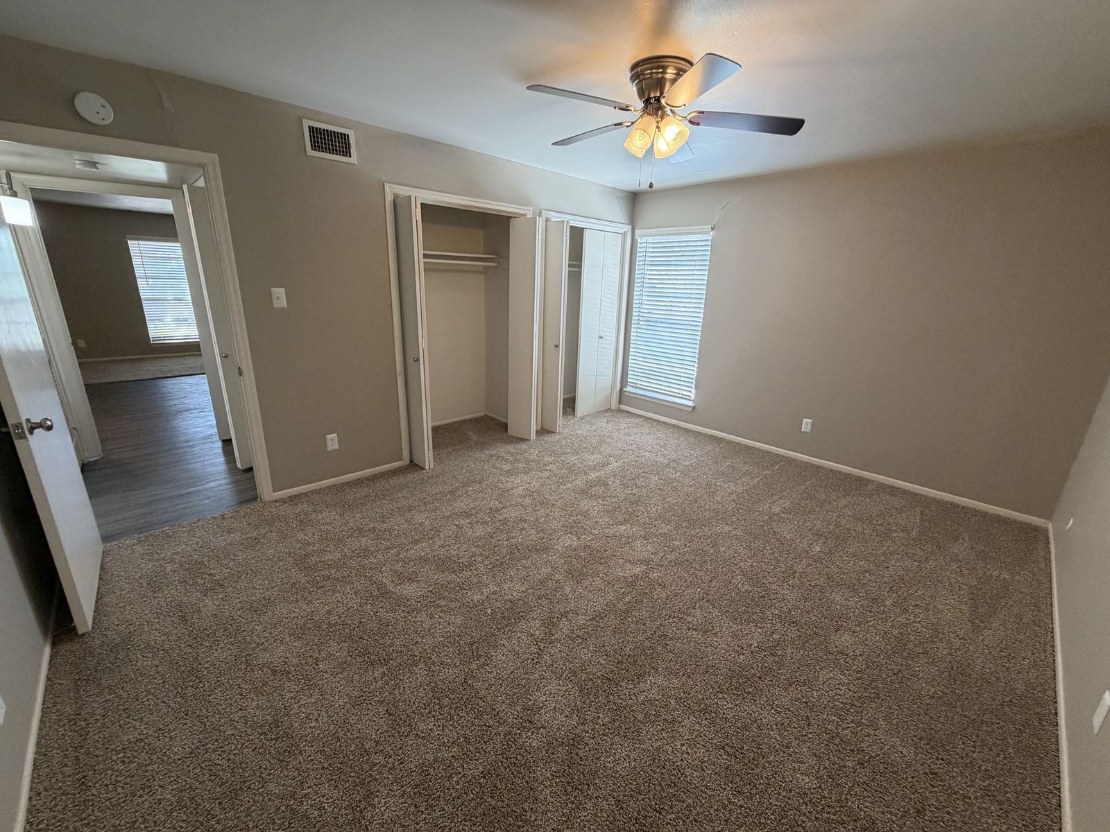 Apartment D20 — photo 1