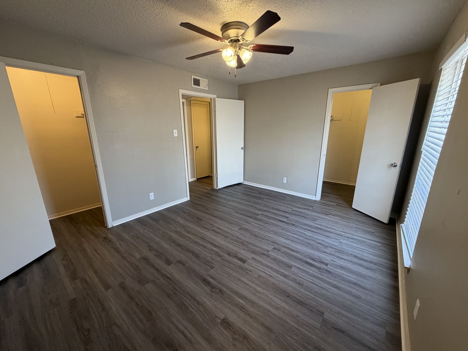 Apartment 106 — photo 2