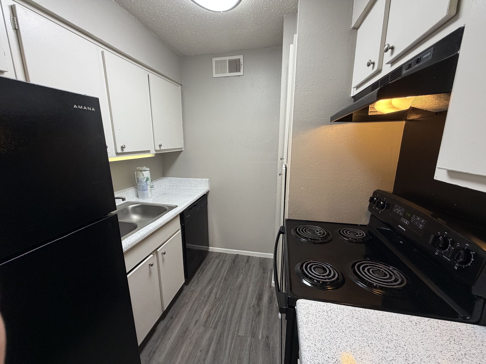 Apartment 106 — photo 6