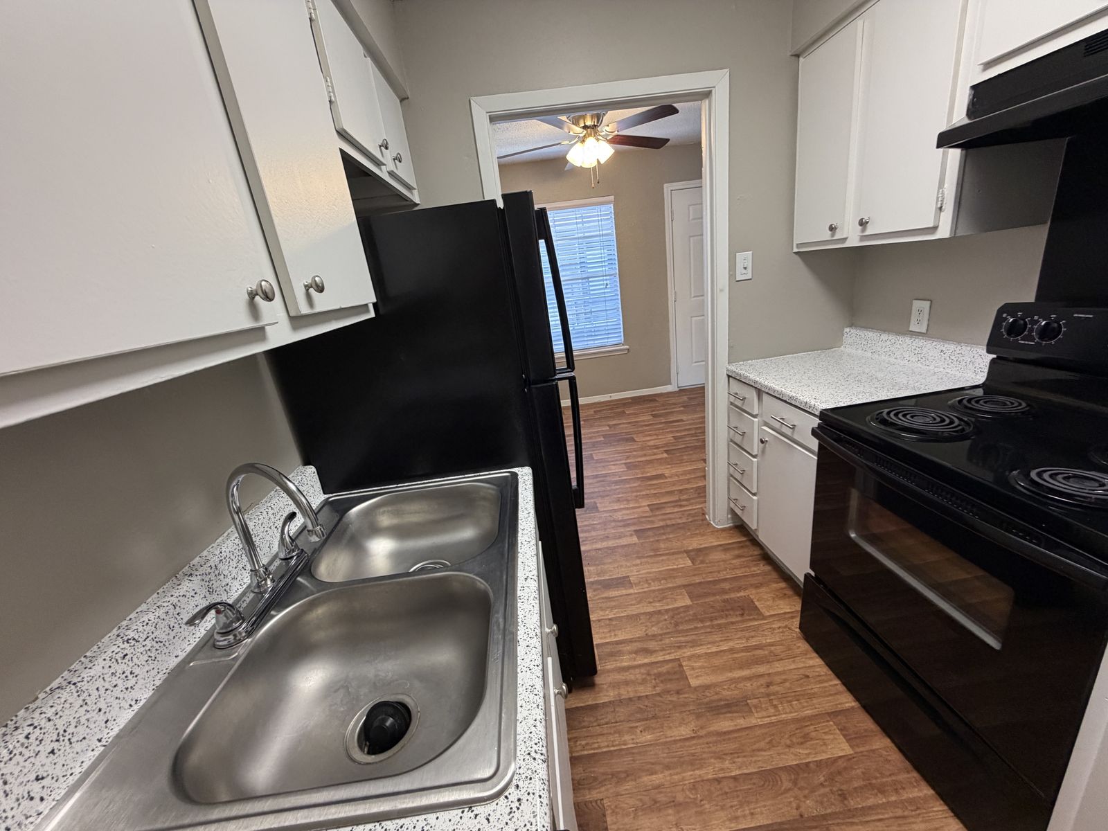 Apartment 211 — photo 5