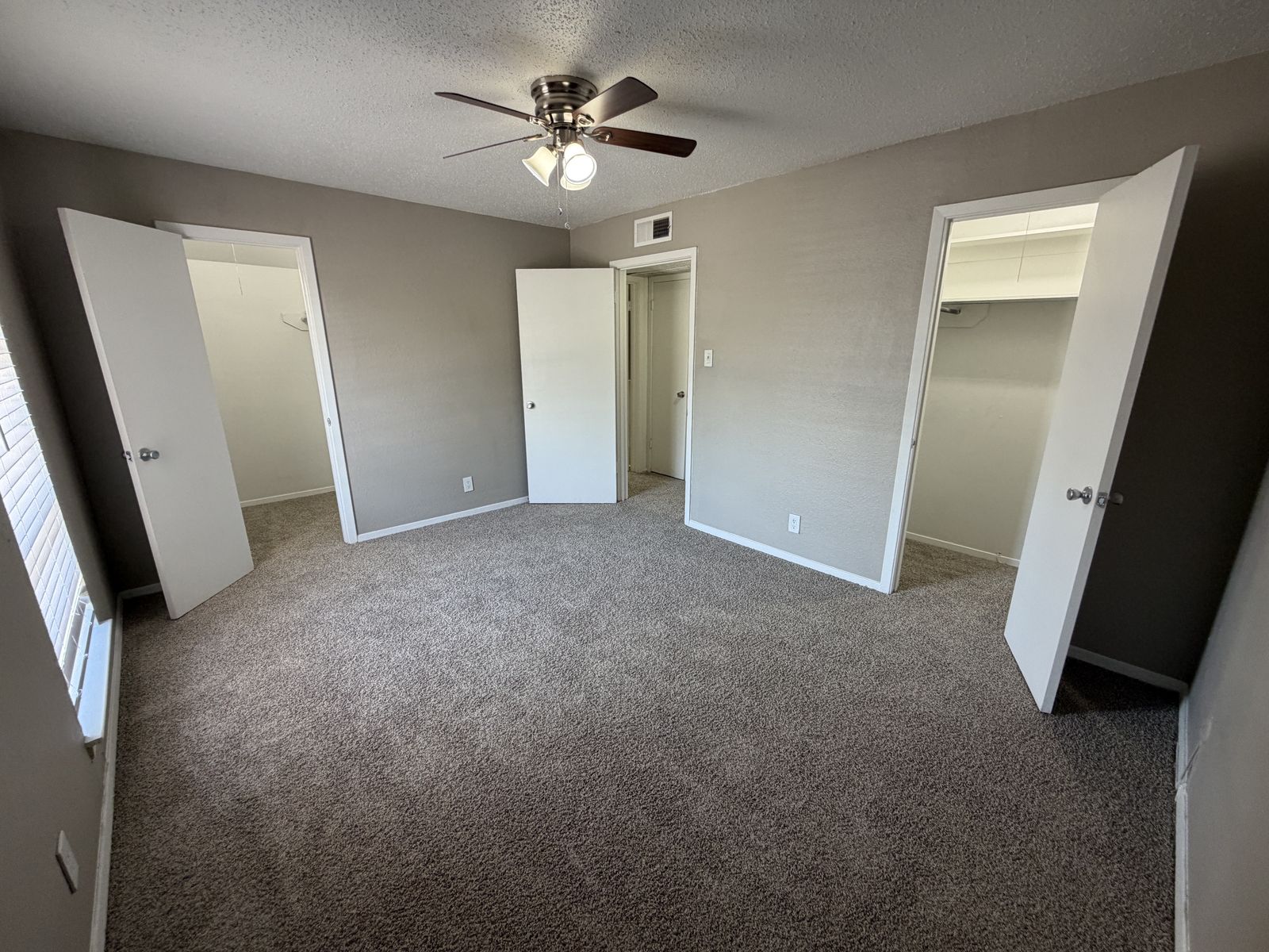 Apartment 211 — photo 7